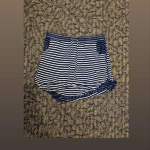 Gap | Size S | Navy Blue and White Skirt